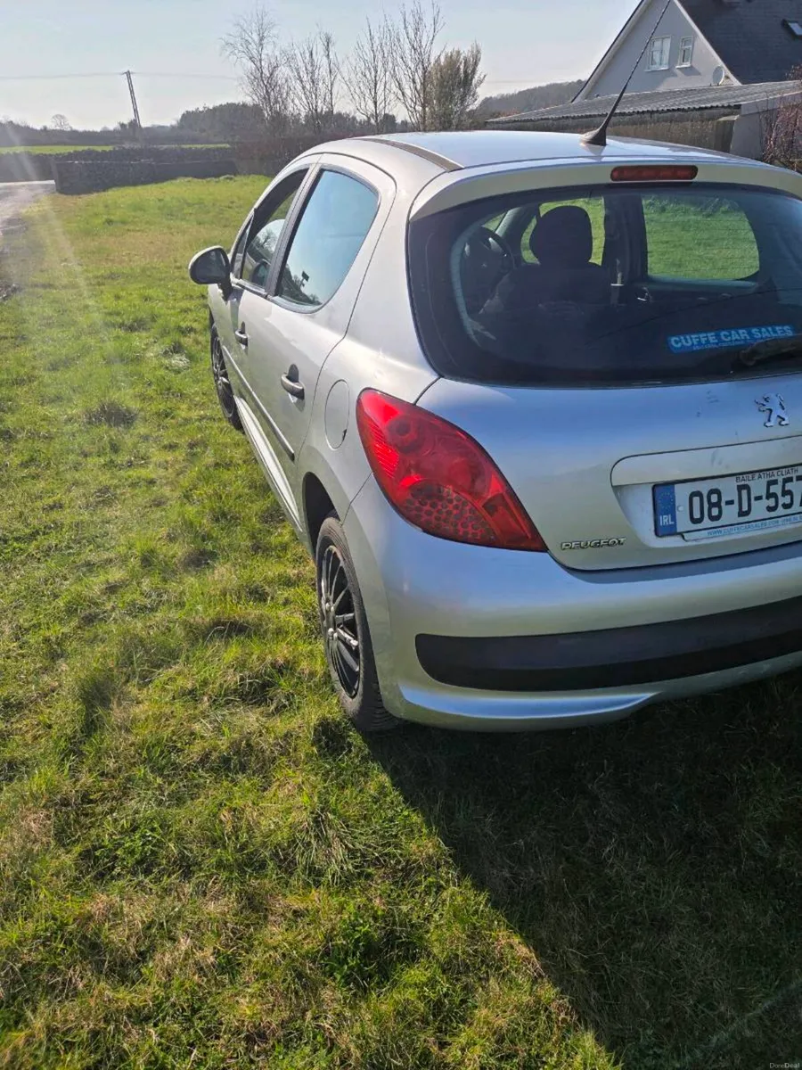 Peugeot 207 - Image 2