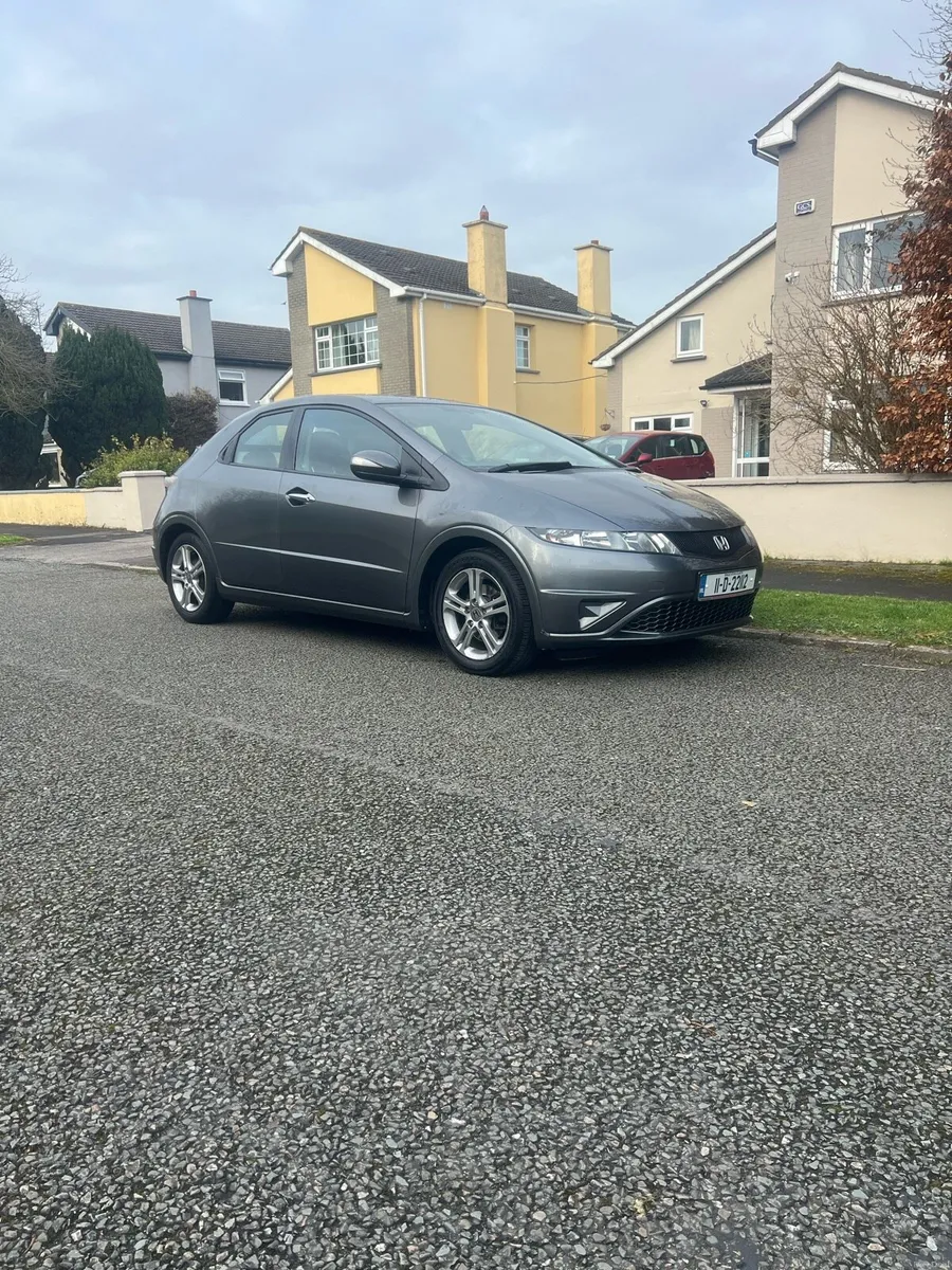 2011,AUTOMATIC HONDA CIVIC 1.4 I-SHIFT,NCT&TAX - Image 1