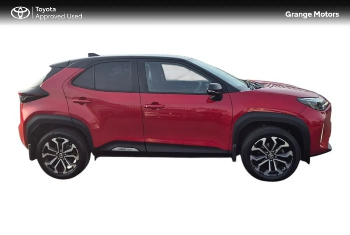 Toyota Yaris Cross 1.5 HYBRID LUNA SPORT 5DR - Image 4