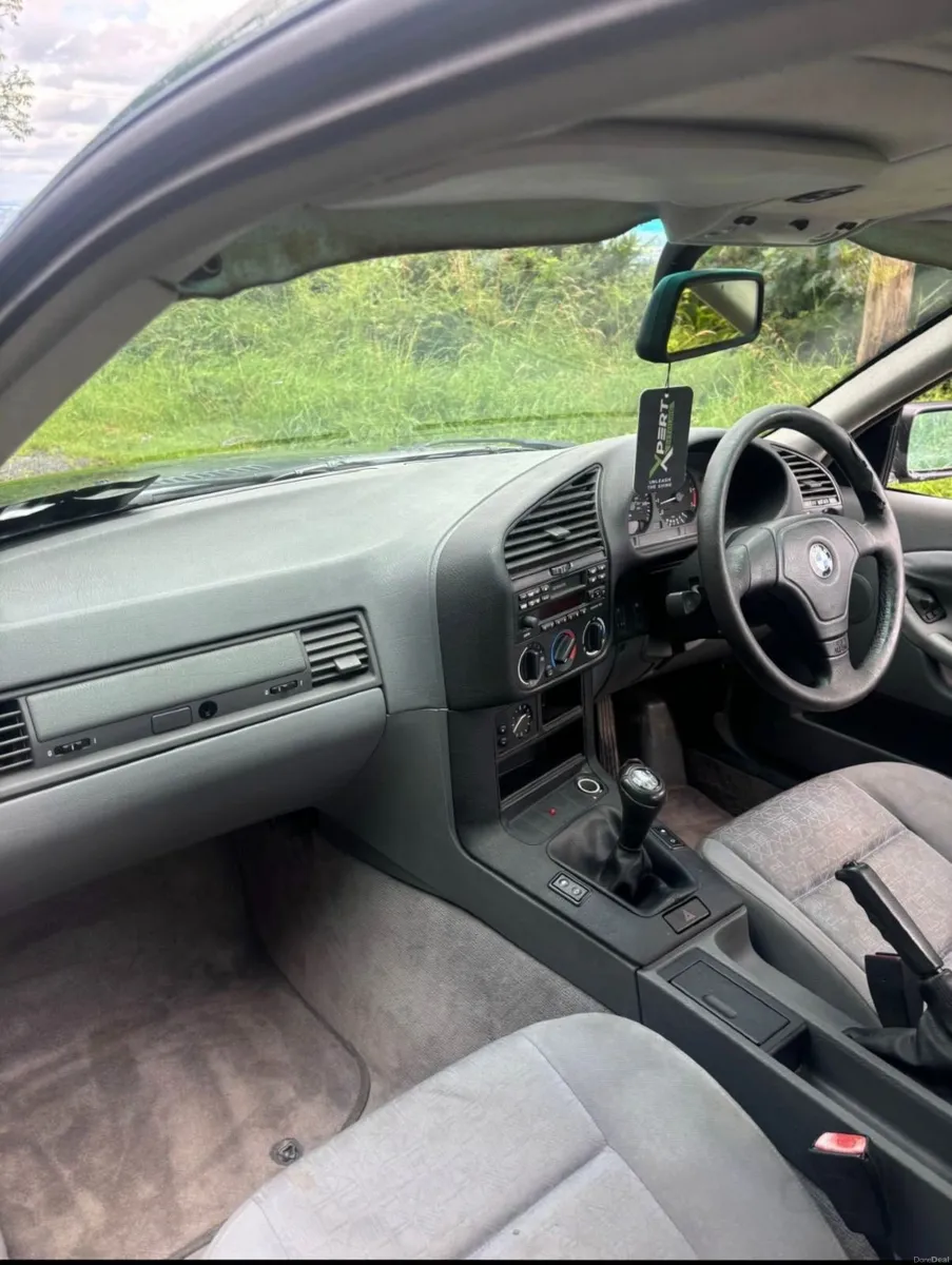 BMW Other 1996 - Image 3