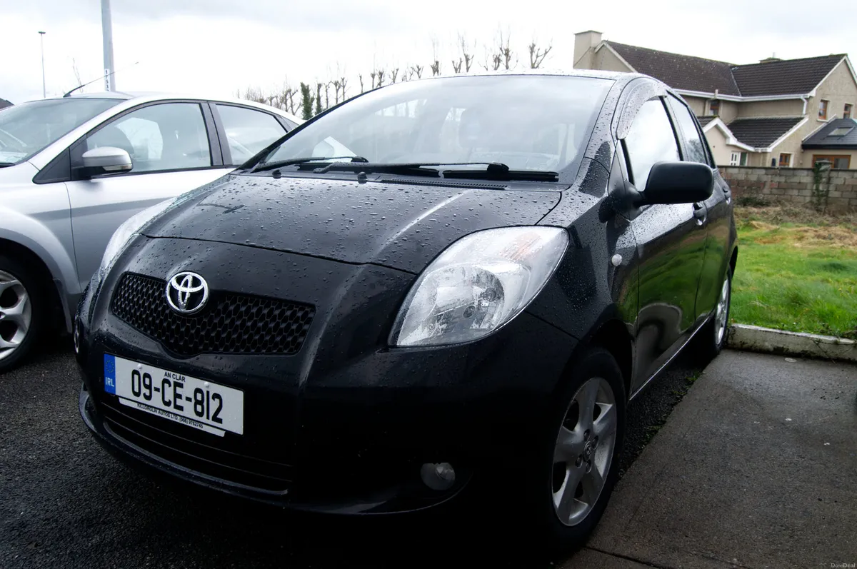 Toyota Yaris 2009 1.0 VVT-i Strata - Image 2