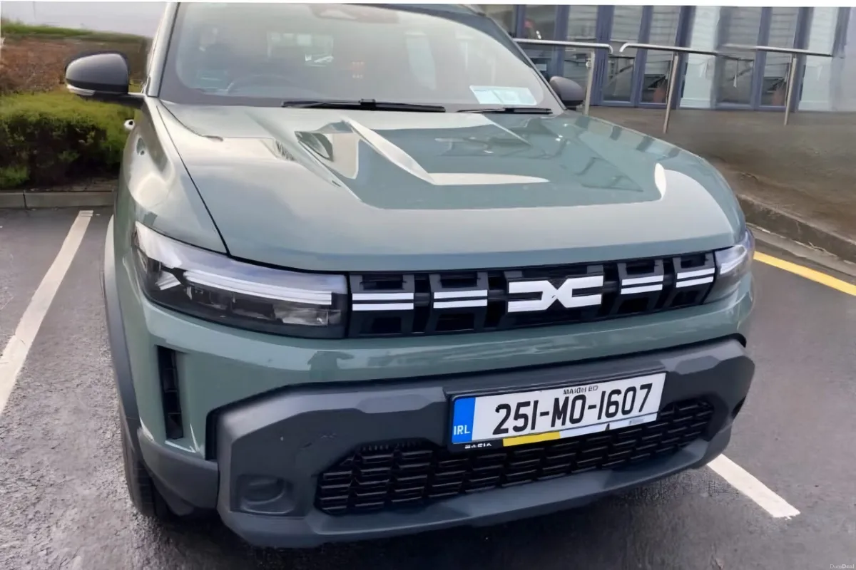 251 Dacia Duster - Image 1