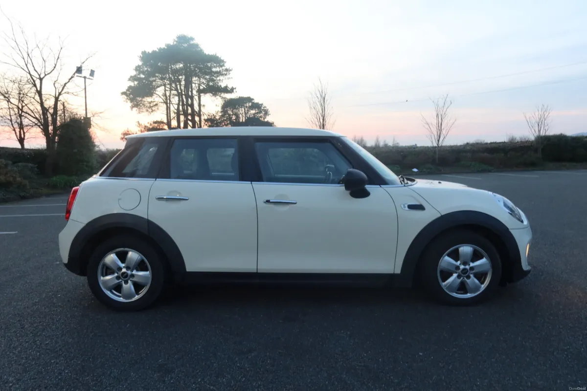 Mini One 2015 Diesel - Image 3