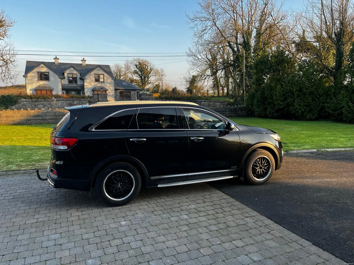 Kia sorento - Image 4