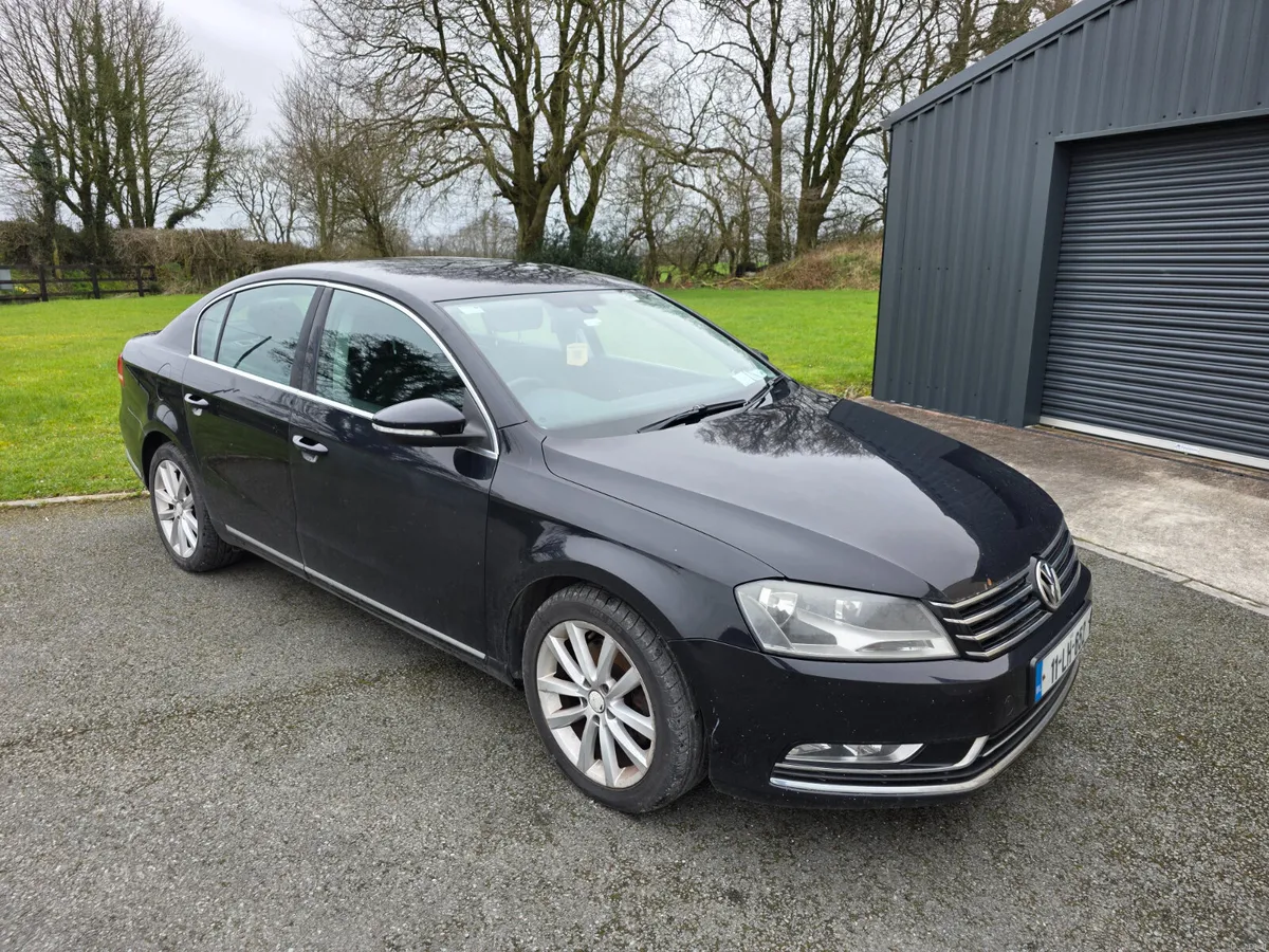 2011 Volkswagen Passat 2.0Tdi Highline - Image 1