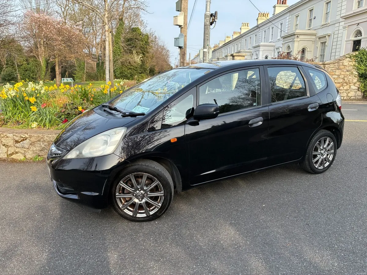 Honda Jazz 2010 - Image 2