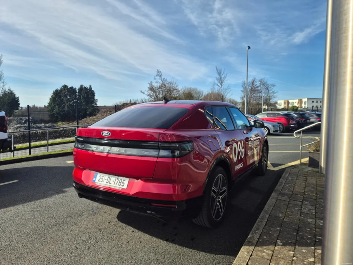 Ford Capri PREMIUM 77KWH EXT RANGE - Image 4