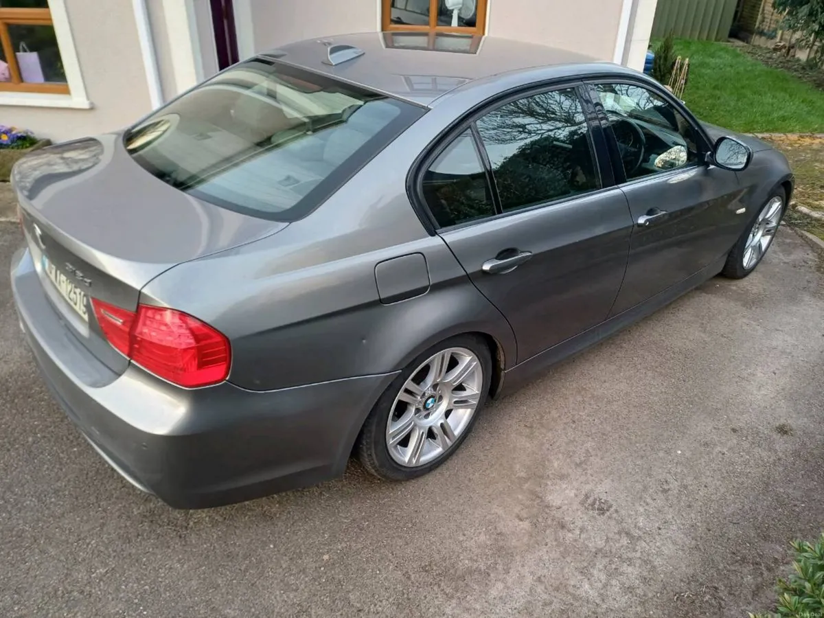 BMW 318D M Sport - Image 2
