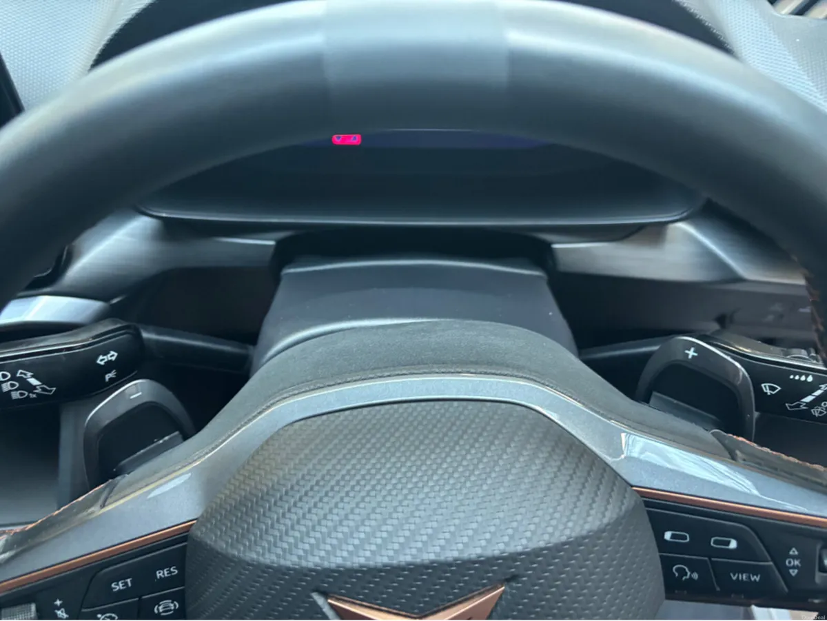 Cupra Leon 1.5 ETSI 150HP DSG 5DR AUTO - Image 2