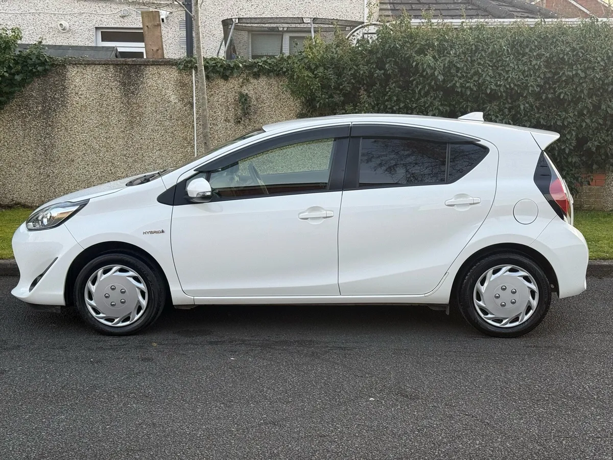 182 Toyota Aqua Hybrid Auto 162k kms NCT 10/26 - Image 2