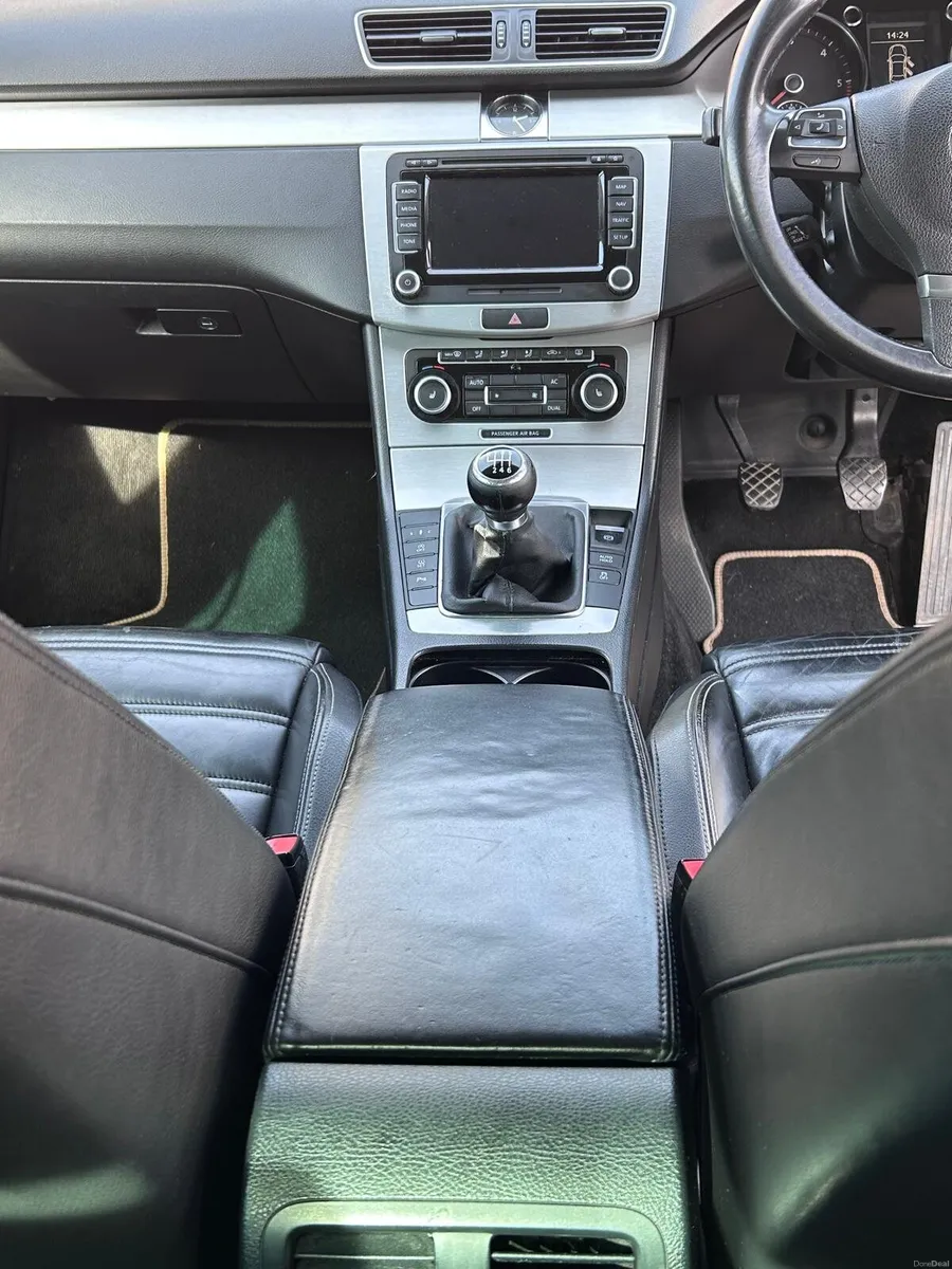 Volkswagen passat CC - Image 4