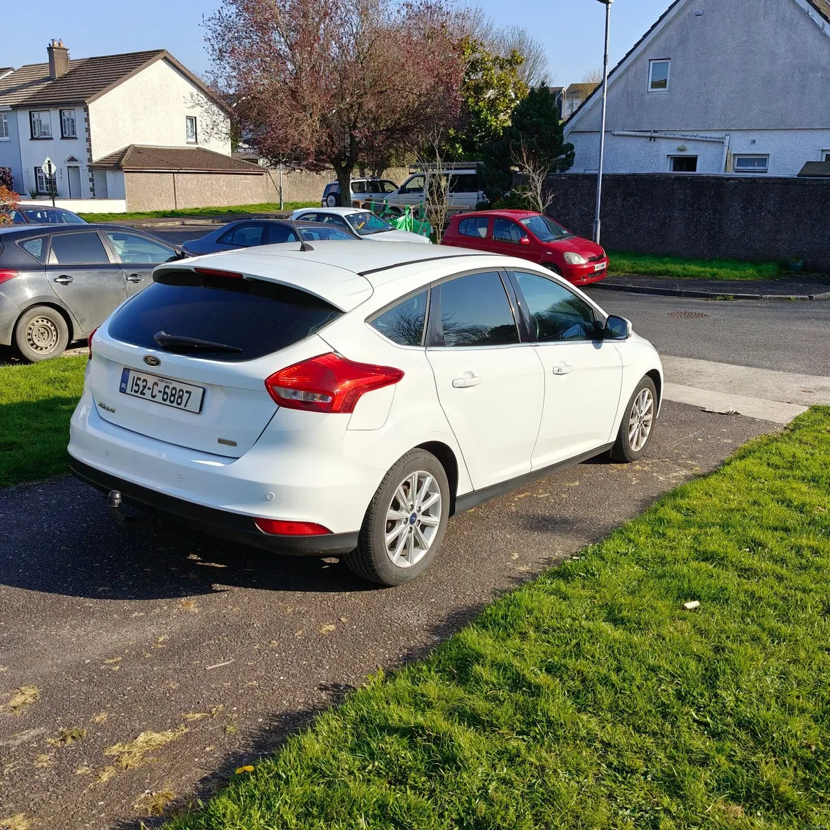 Ford Focus  1.0 Ecoboost Titanium - Image 4