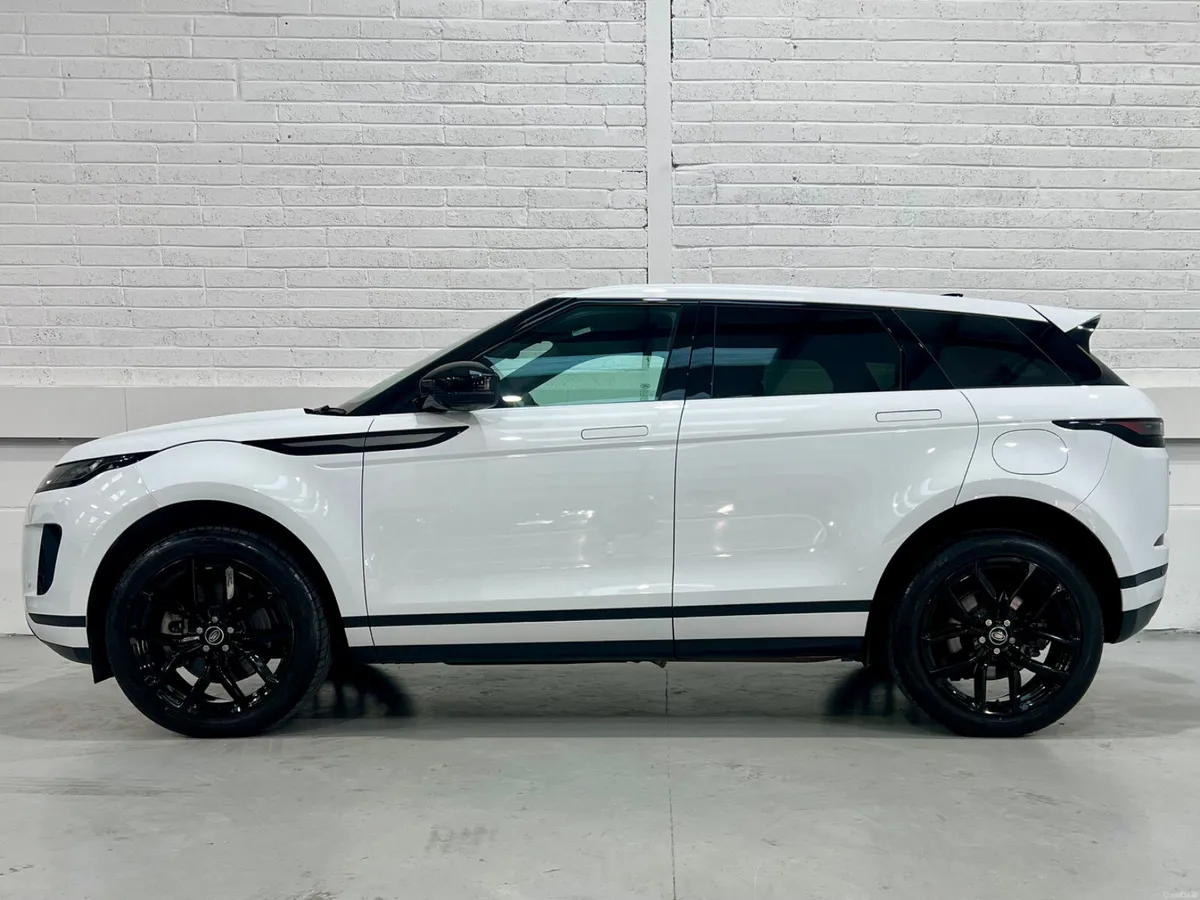 Land Rover Range Rover Evoque S P300e 265bhp Auto - Image 4