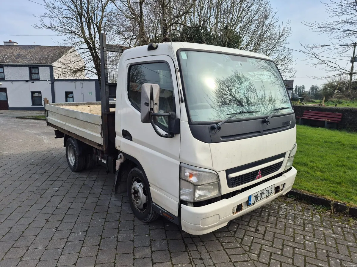 Mitisubishi Canter pickup - Image 2