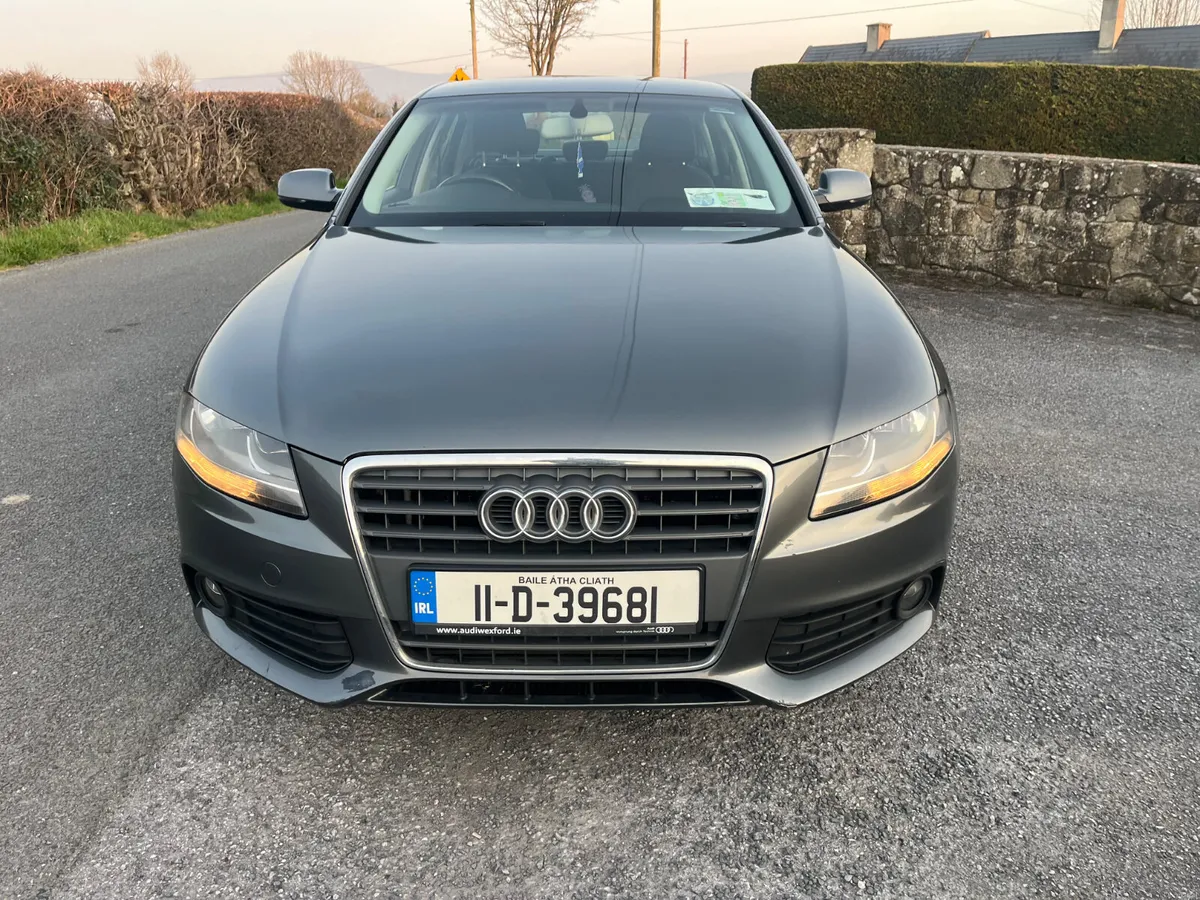 Audi A4 2011 2.0 tdi - Image 2