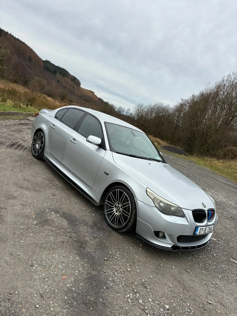 BMW 5-Series 2007 - Image 4