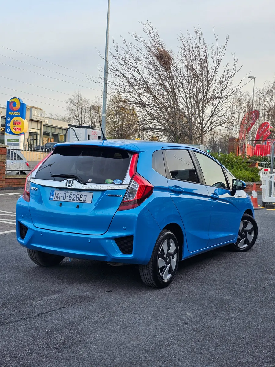 Honda Fit 2014 Automatic - Image 3