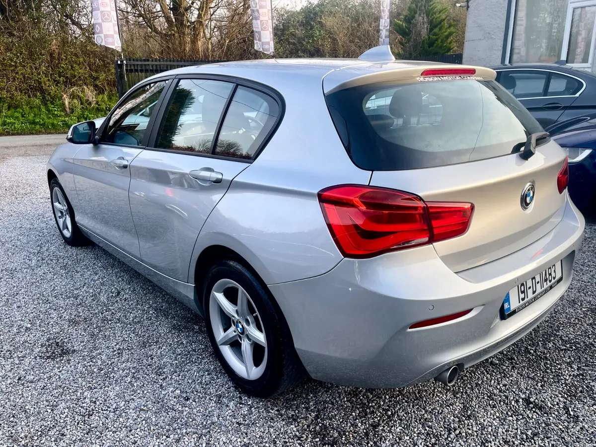 19 BMW 1-Series - Image 3