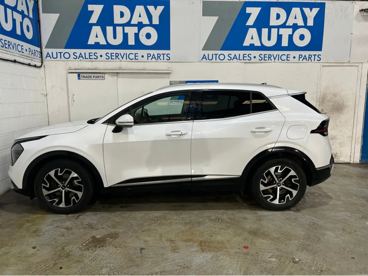 Kia Sportage K4 HIGH SPEC 5DR - Image 4