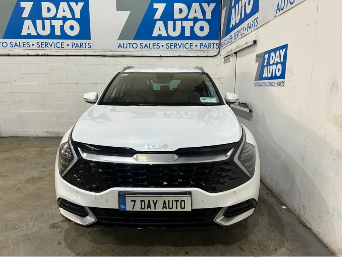 Kia Sportage K4 HIGH SPEC 5DR - Image 2