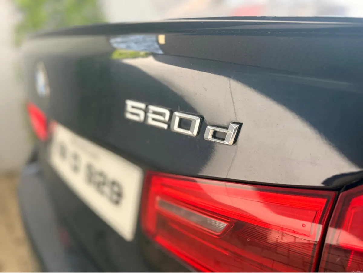 BMW 5-Series D ZM5M 4DR AUTO M SPORT - Image 3