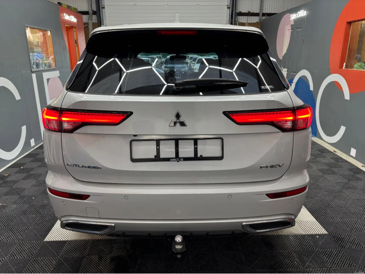 Mitsubishi Outlander €46950 2024 MITSUBISHI OUTLAN - Image 3