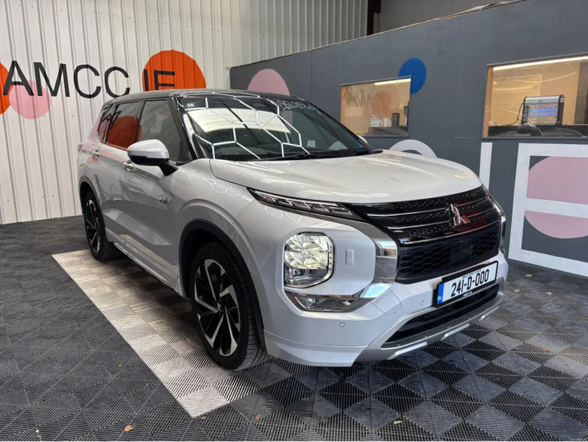 Mitsubishi Outlander 2024 €46950 MITSUBISHI OUTLAN - Image 1