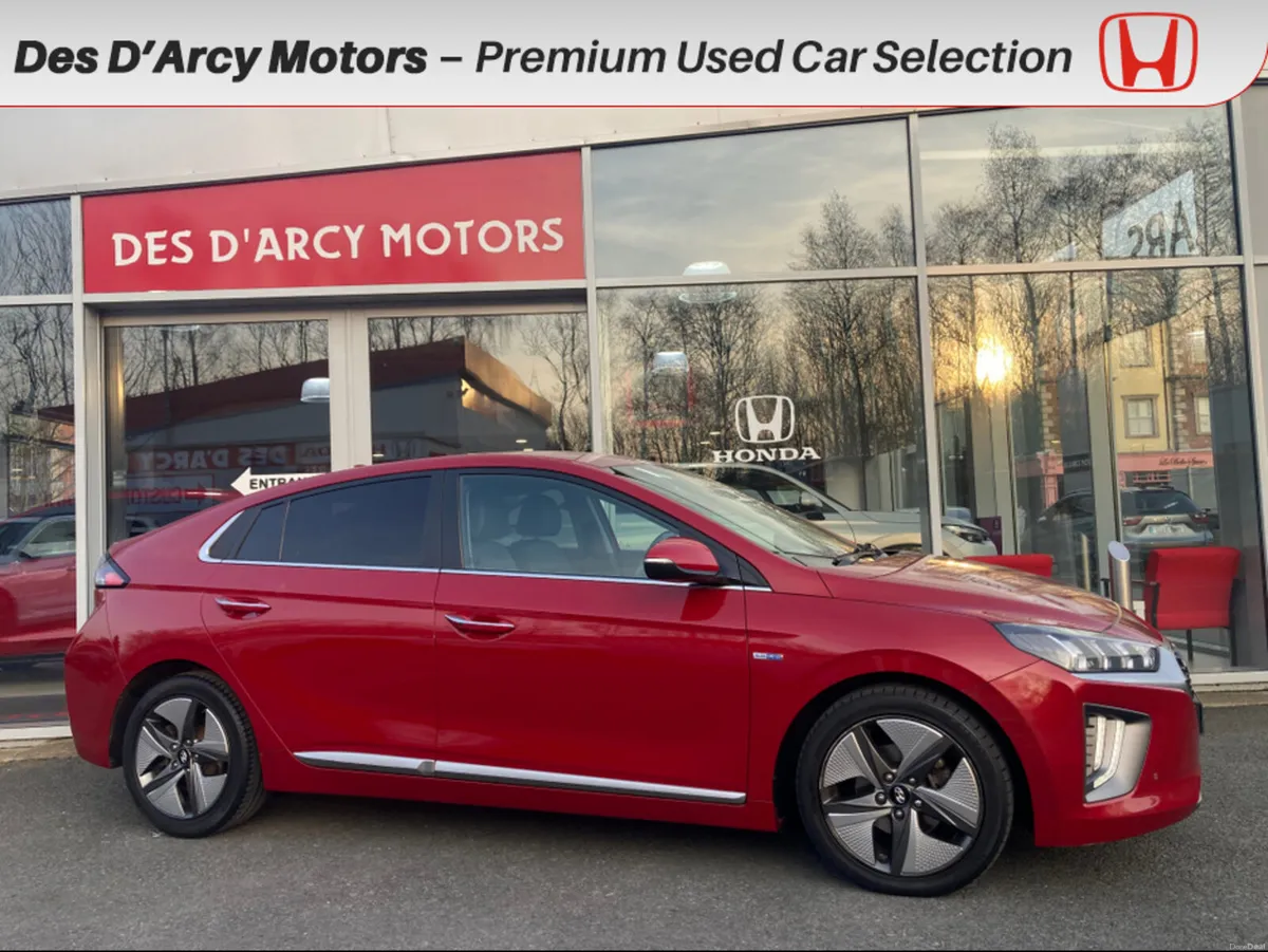Hyundai IONIQ PREMIUM HYBRID IMMACULATE CONDITION - Image 3