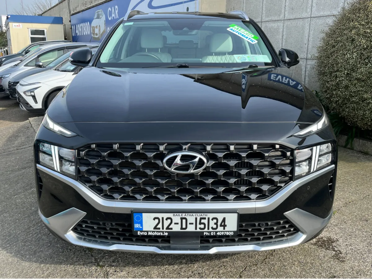 Hyundai Santa Fe 7 SEATER EXECUTIVE PLUS PHEV AUTO - Image 2