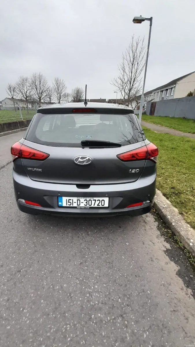 Hyundai i20 2015 - Image 2