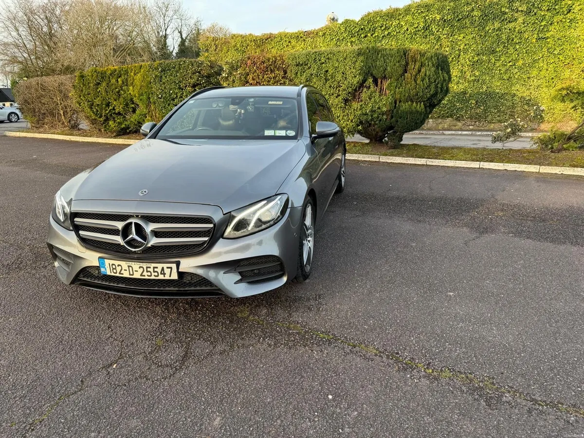 Mercedes E220 AMG - Image 3
