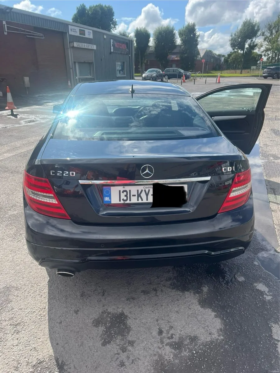 131 Mercedes c class coupe - Image 3