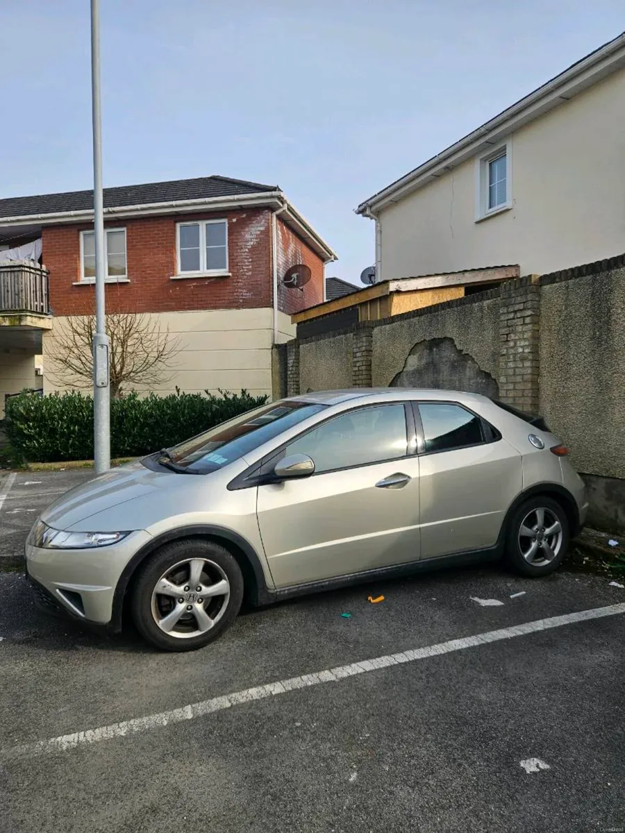 Honda civic, 2008, read ad - Image 2