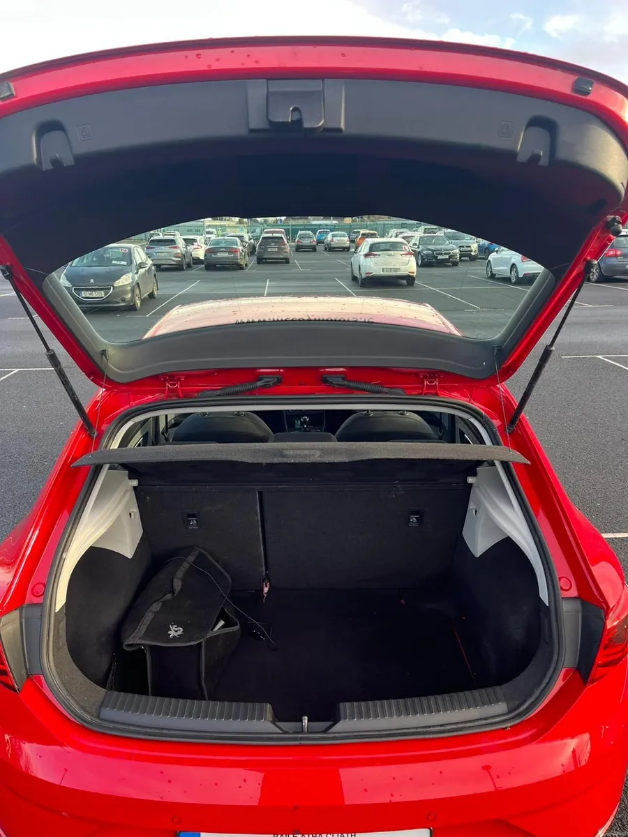 SEAT Leon 2020 - Image 4