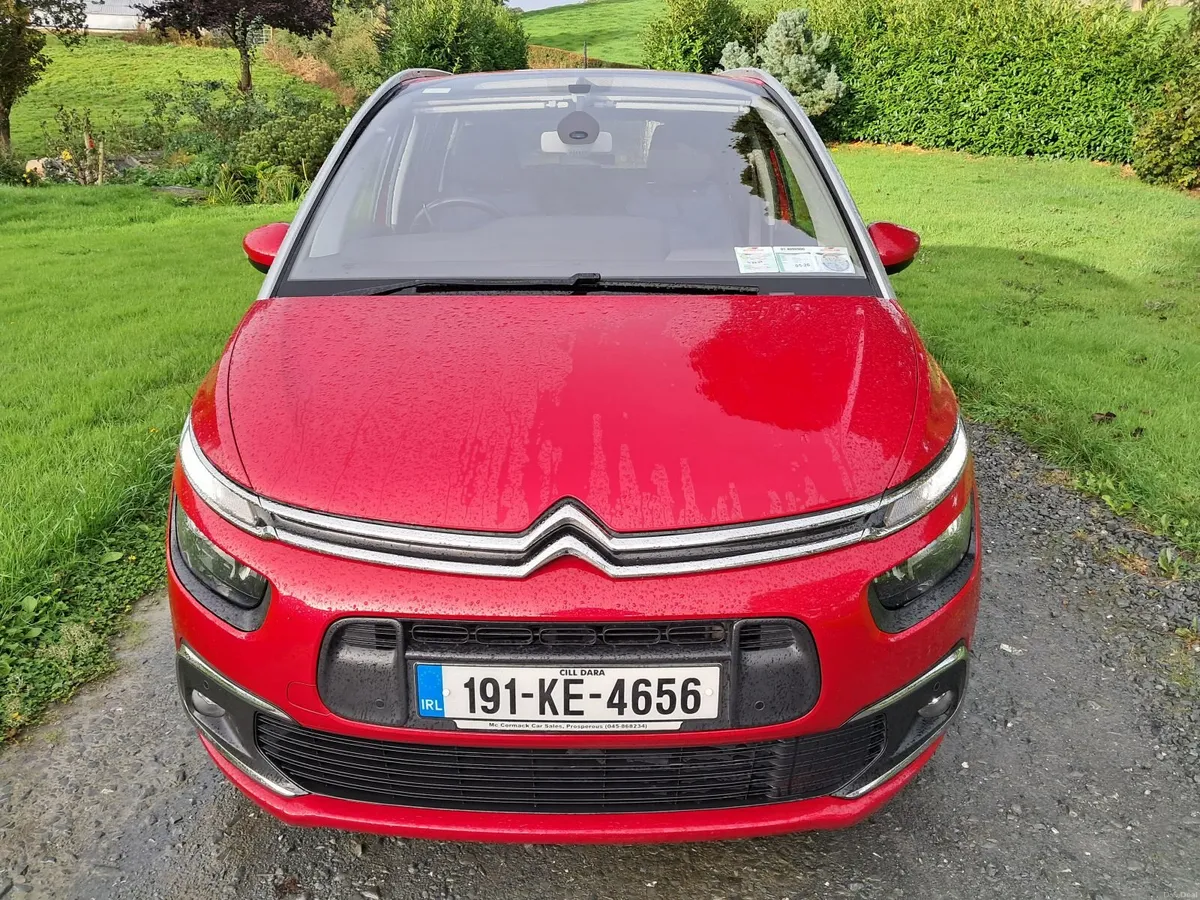 191 C4 SPACETOURER 1.2L AUTOMATIC 7 SEATER - Image 2