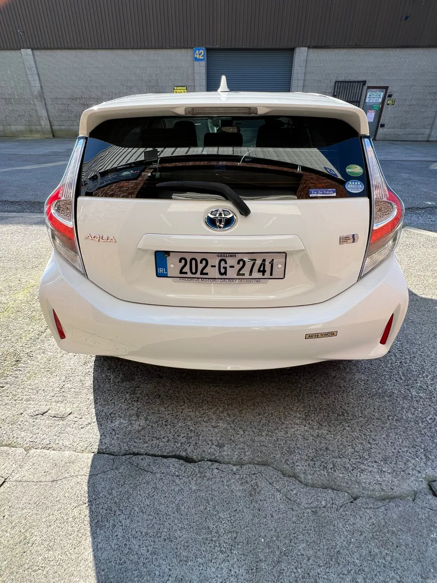 Toyota Aqua 1.5L Hybrid 2020 - Image 2