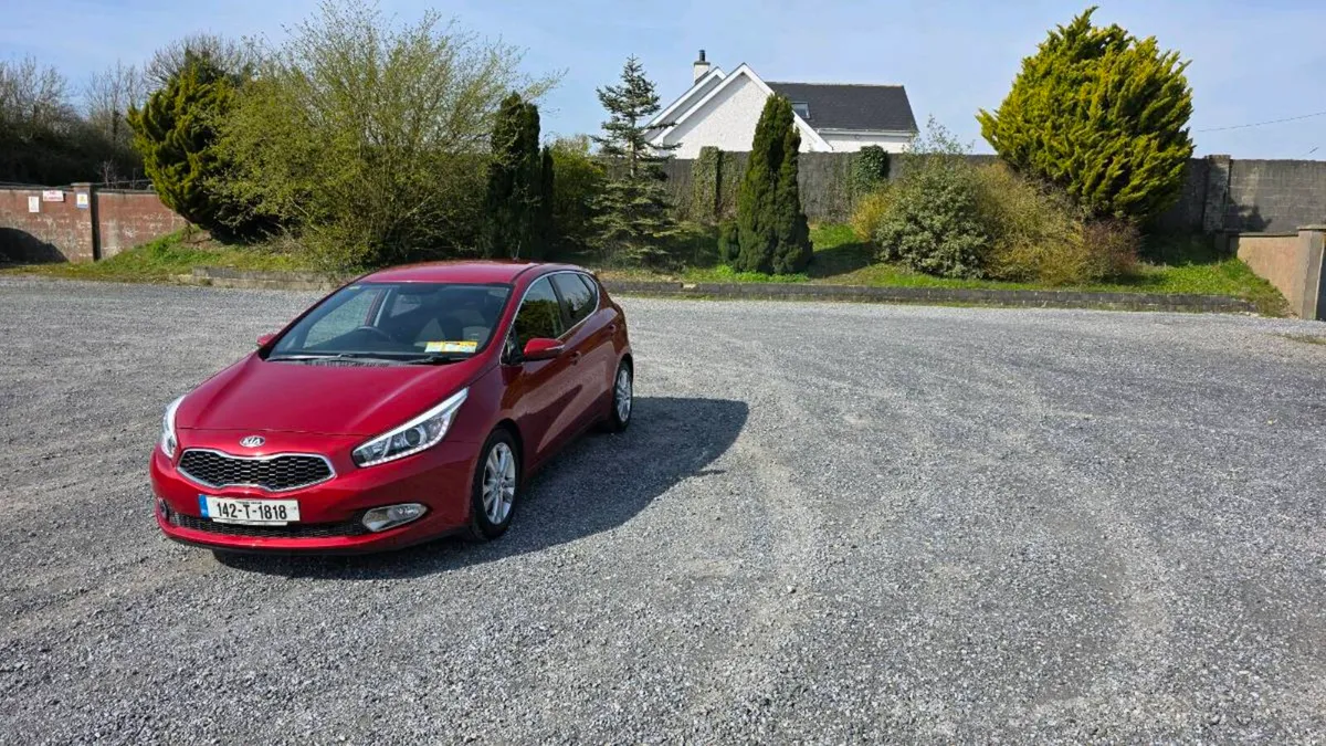 2014(142) Kia Ceed Dynamic 1.6 Diesel 5 door - Image 3