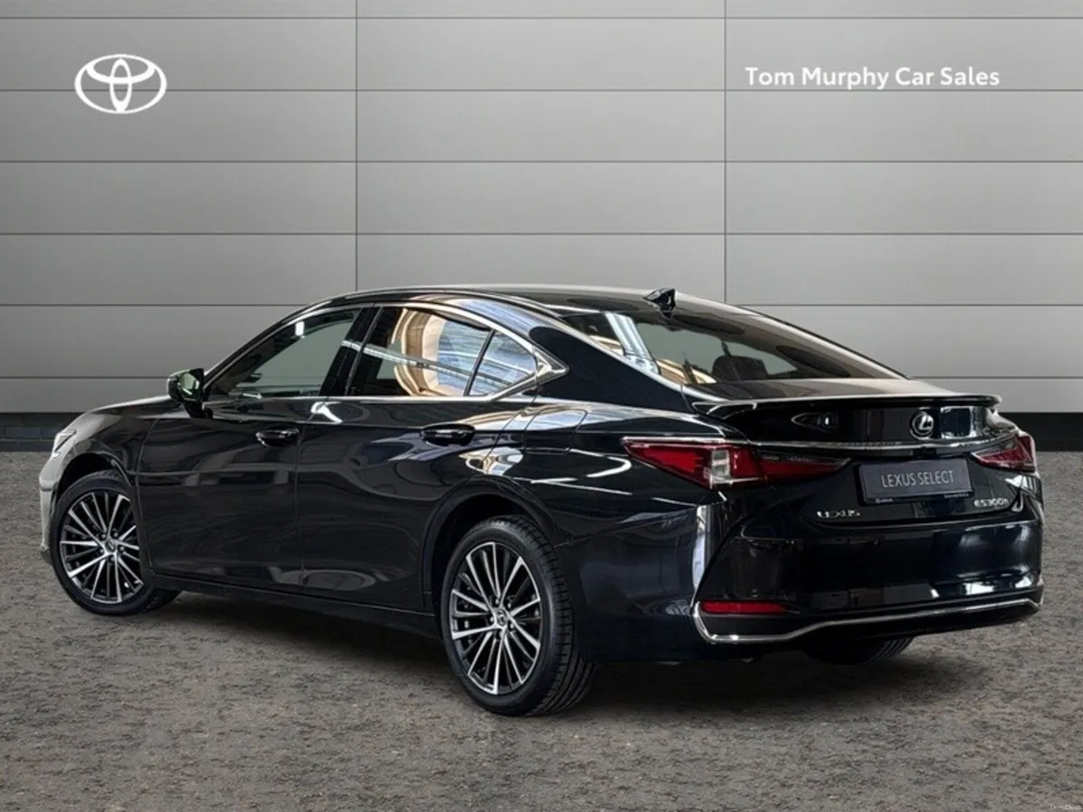 Lexus ES ES 300H DYNAMIC - UP TO 7 YEARS RELAX WAR - Image 2