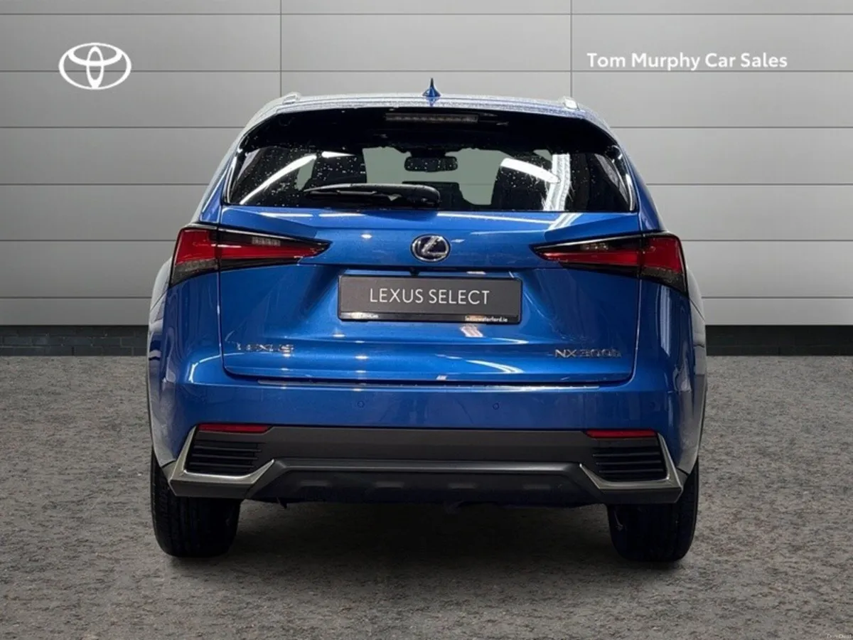 Lexus NX NX 300H FWD EXECUTIVE (CAR PLAY STD) - Image 4