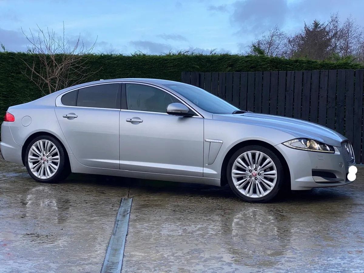 2013 Jaguar XF 2.2 D Premium Luxury - Image 1