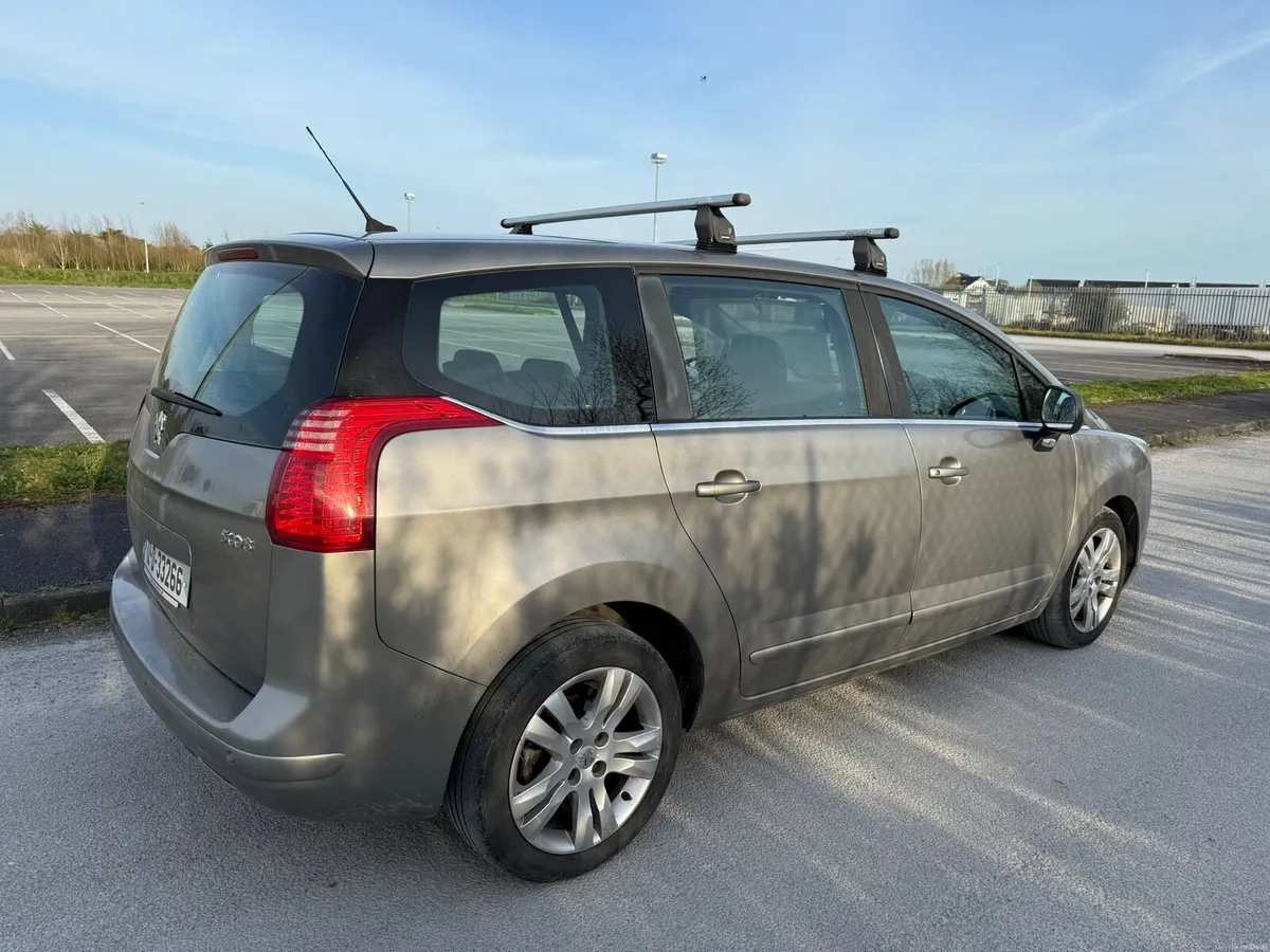 Peugeot 5008 7 seatee - Image 2