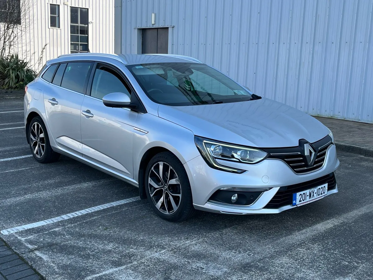 2020 Megane Iconic, 1.3 petrol, Only 113k km - Image 2