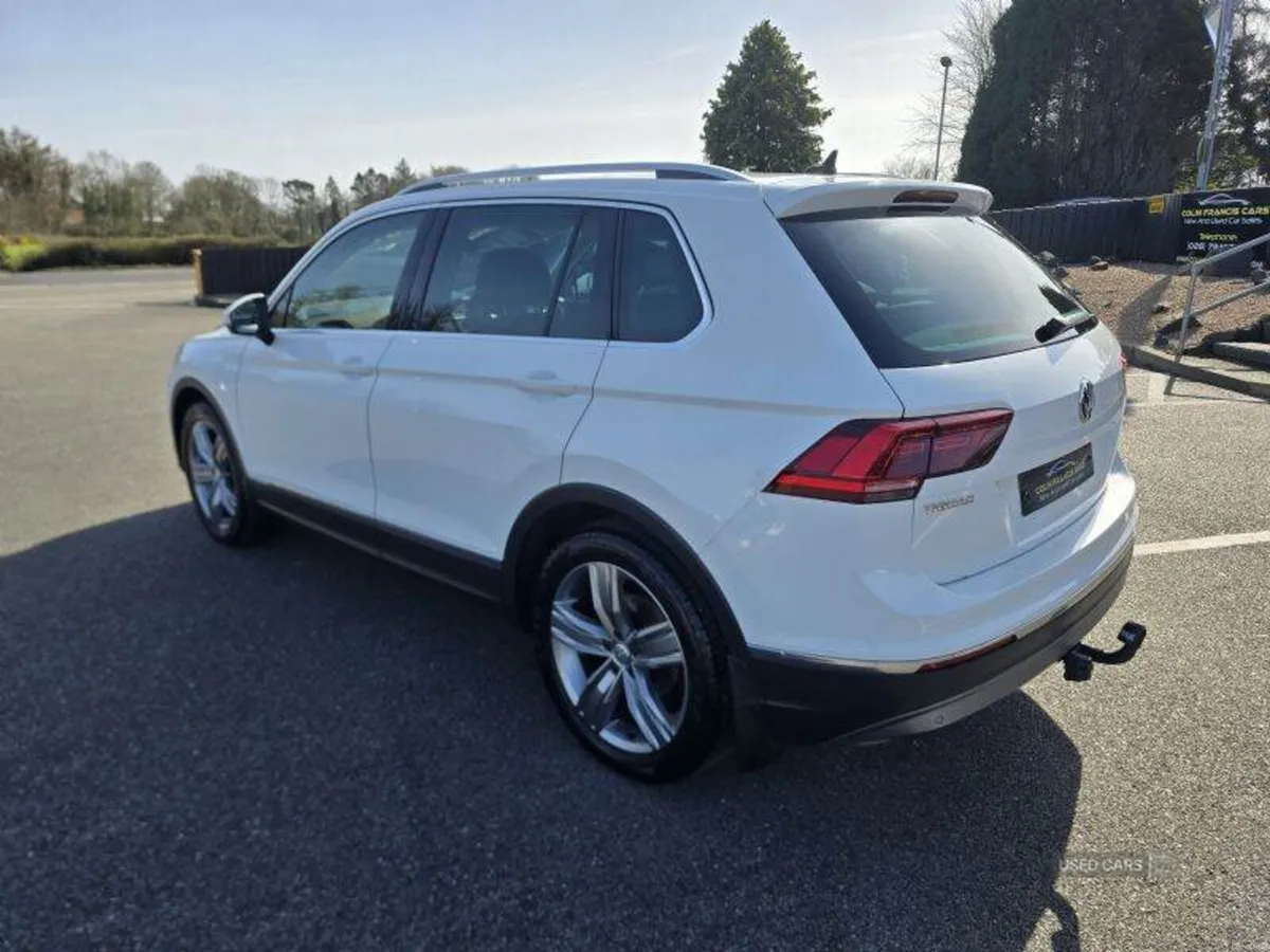 Volkswagen Tiguan SEL - Image 3