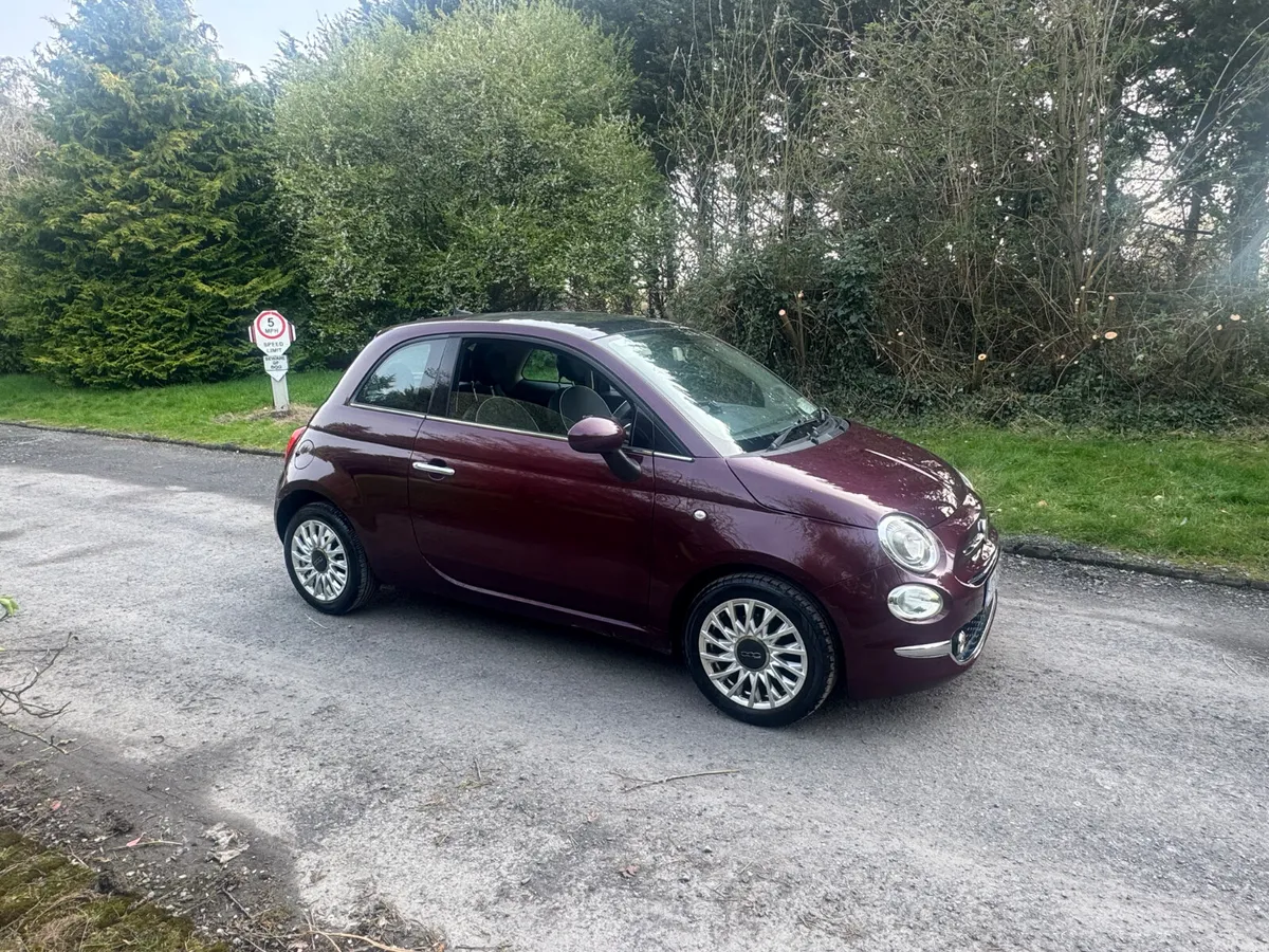 17 Fiat 500 1.2 .. LOUNGE MODEL - Image 1