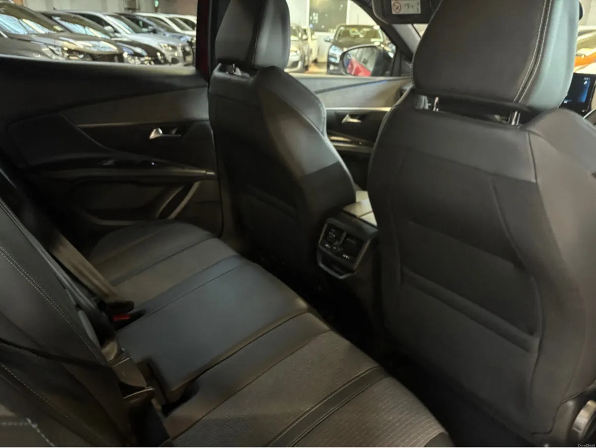 Peugeot 3008 FL ALLURE 1.2 130 AUTOMATIC - Image 3