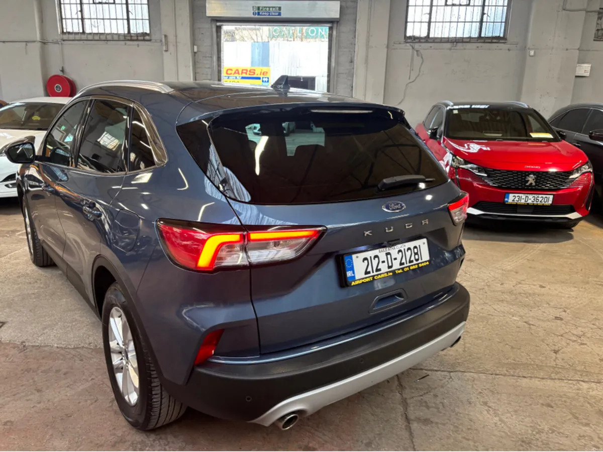 Ford Kuga TITANIUM 1.5 TD 120 S6.2 M6 F 4DR - Image 2