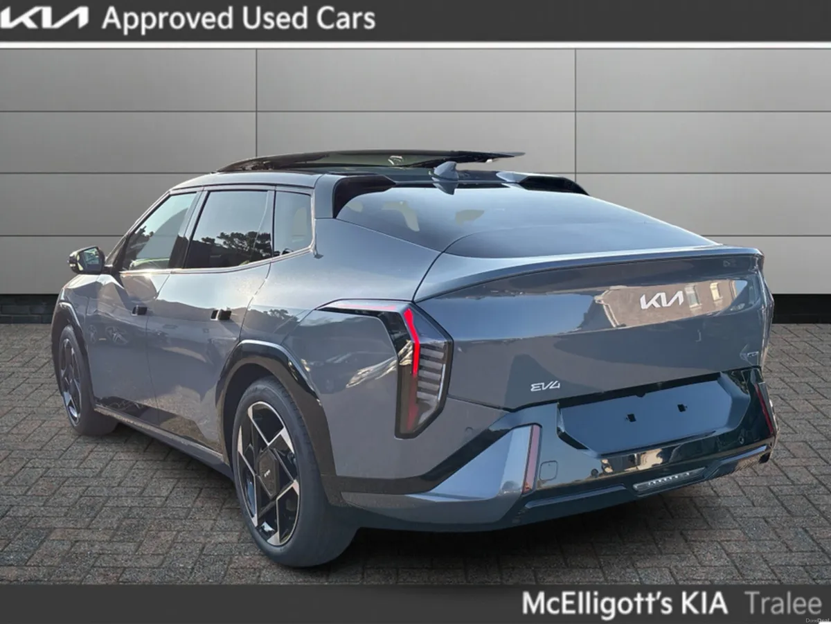 Kia EV4 Fastback Gt Line - Image 3
