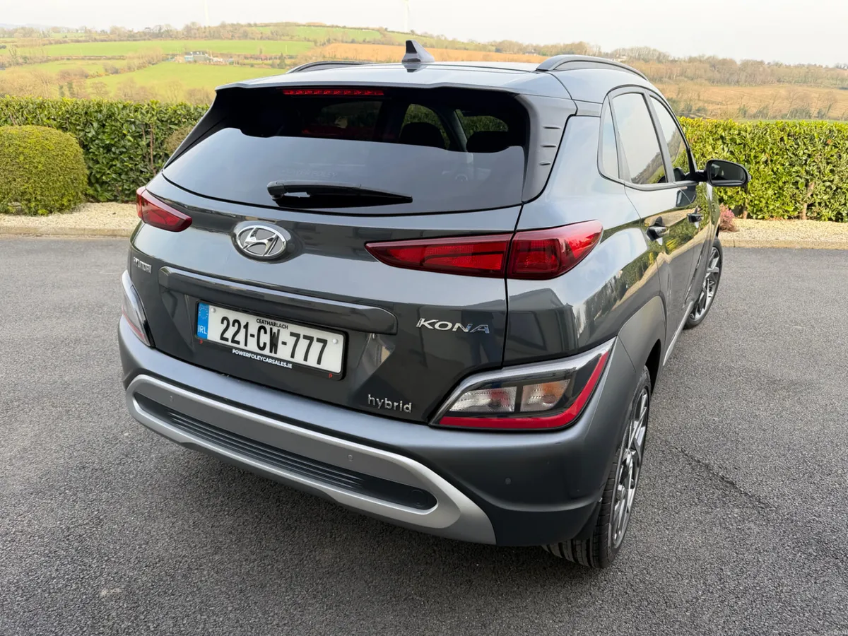 2022 (221)Hyundai KONA Executive Hybrid 28KMS - Image 3