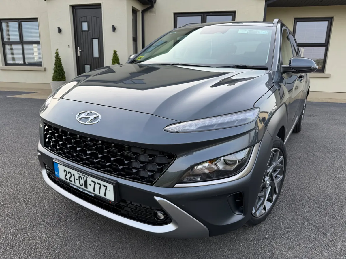 2022 (221)Hyundai KONA Executive Hybrid 28KMS - Image 1
