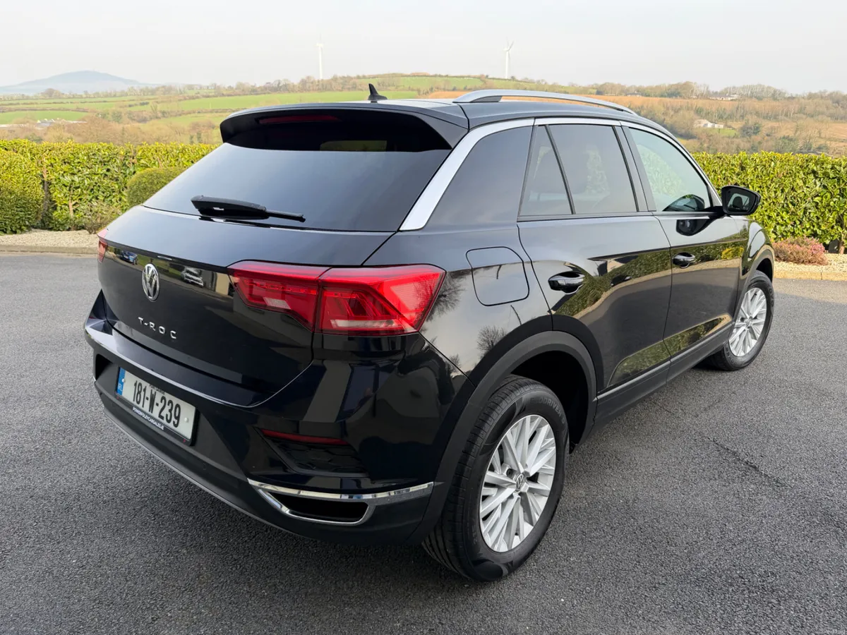 2018 (181)VW T-Roc 1.0 TSI Design - Image 4